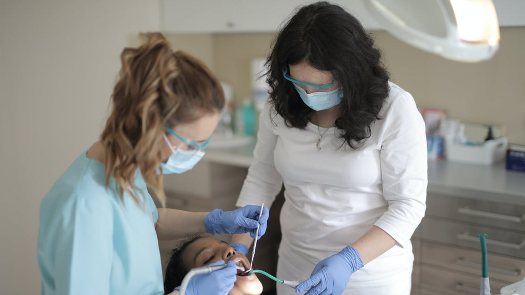 The Benefits of Having a Strong Dental Team
